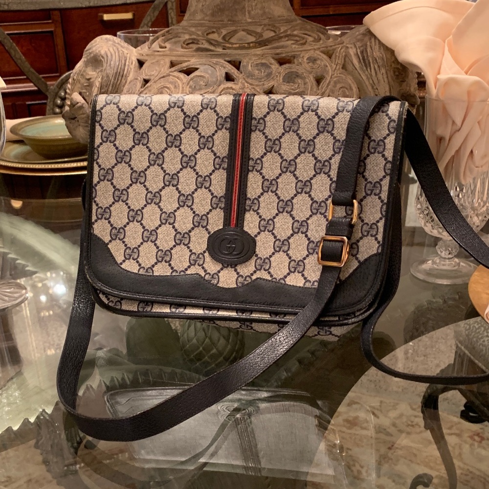 Gucci Beige and Black Monogram Shoulder Bag
